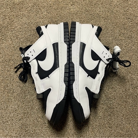 NIKE JUMBO REVERSE PANDA DUNKS. size 10 men never worn. comes with box - Picture 2 of 6